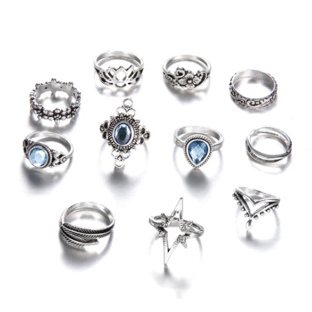 11 Piece Set of Silvertone Fashion Rings